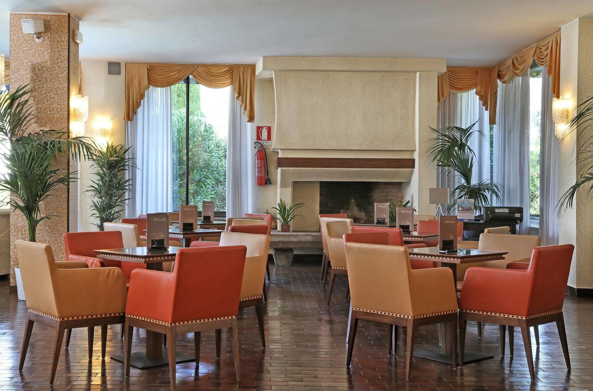 Hotel Nettuno Бардоліно Екстер'єр фото